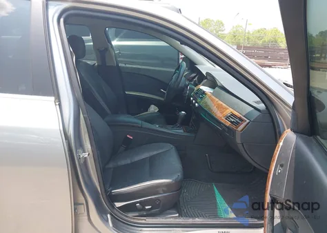 2007 BMW 525I из США, поврежденный, VIN WBANE53587CW68145